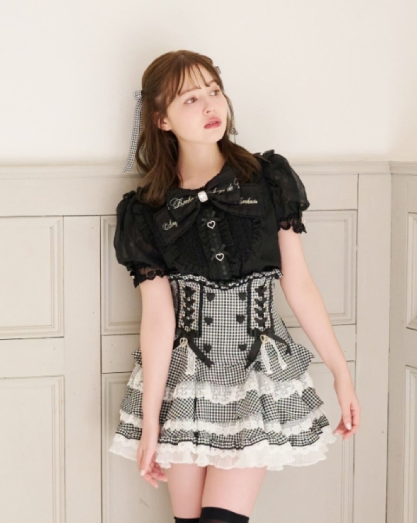 LizLisa Ribbon Lace Collar Blouse