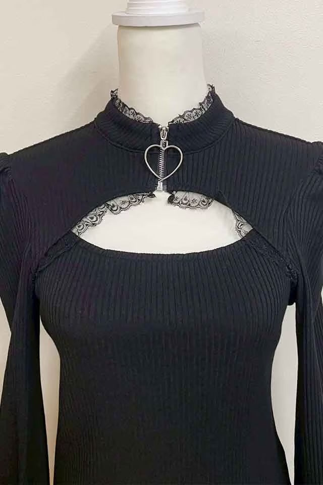 MA*RS Heart Zipper Terry Top