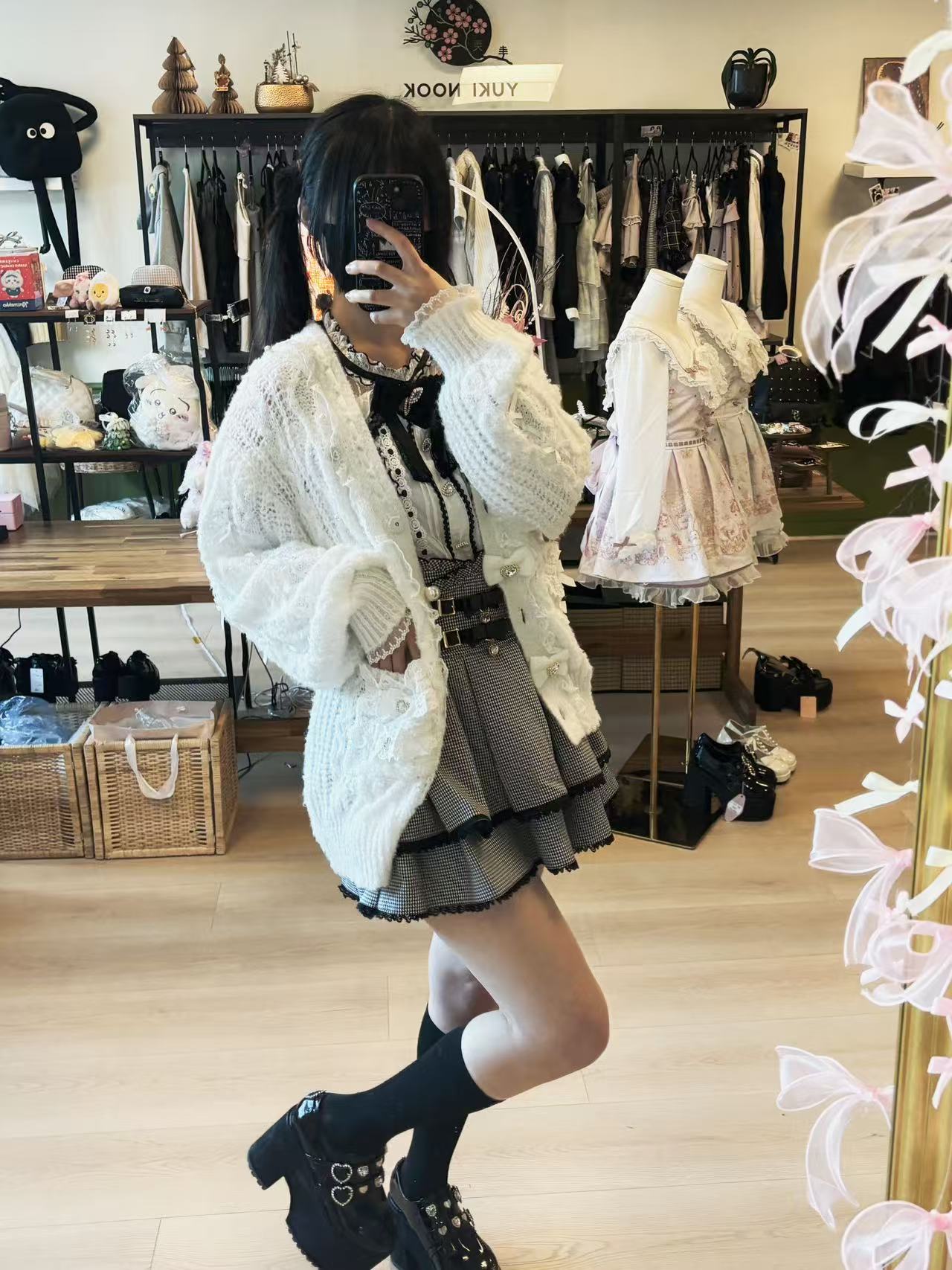 LizLisa Ladder-Through Many Ribbon Cardigan