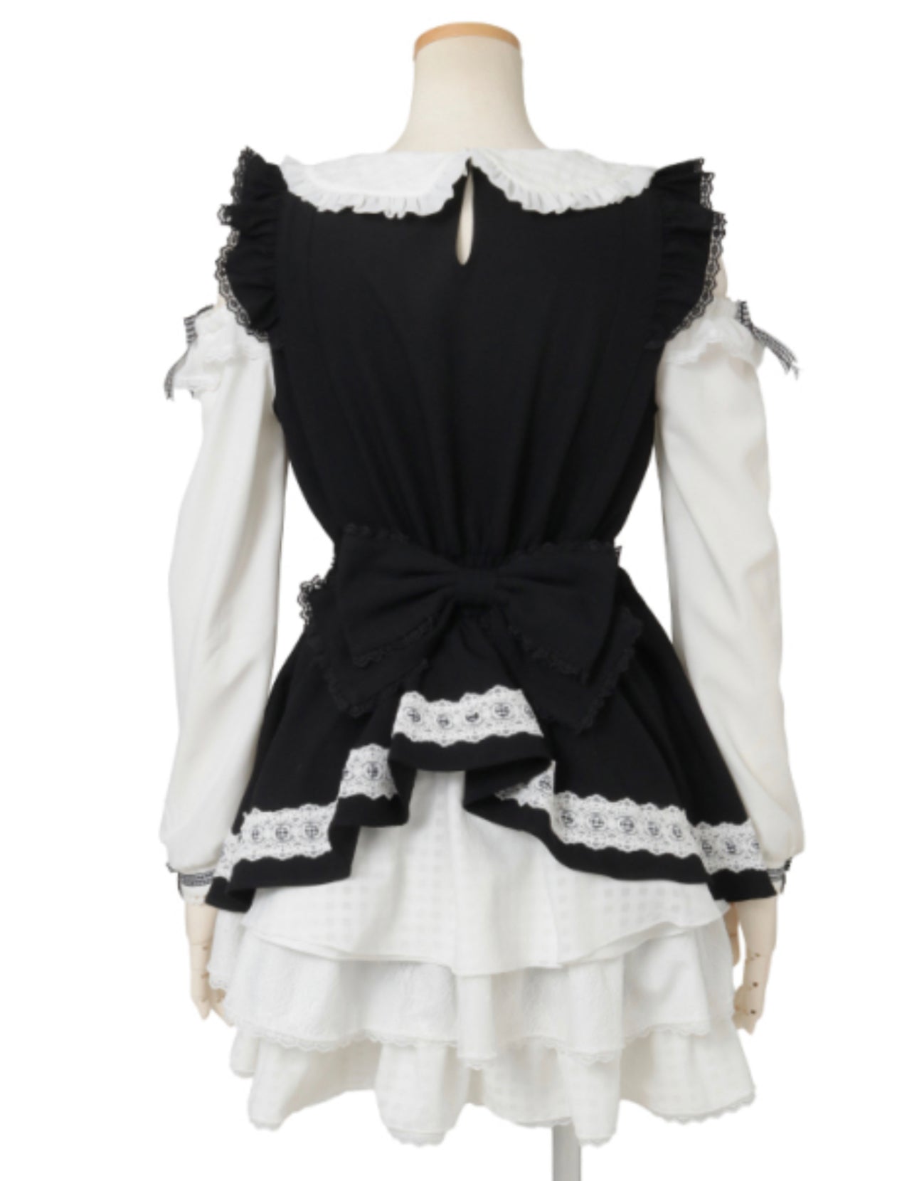 LizLisa Off-Shoulder Yoke Frill One-piece