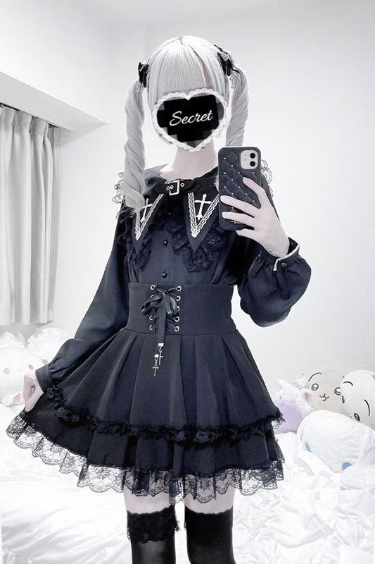 MA*RS Spindle skirt pants with cross charm