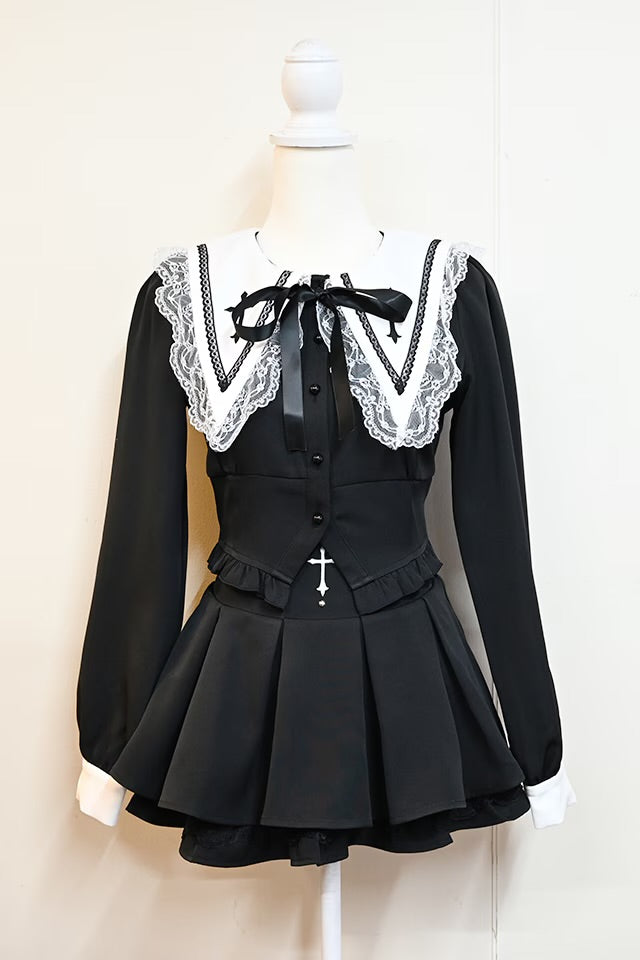 MA*RS Cross Embroidered Short-Length Set