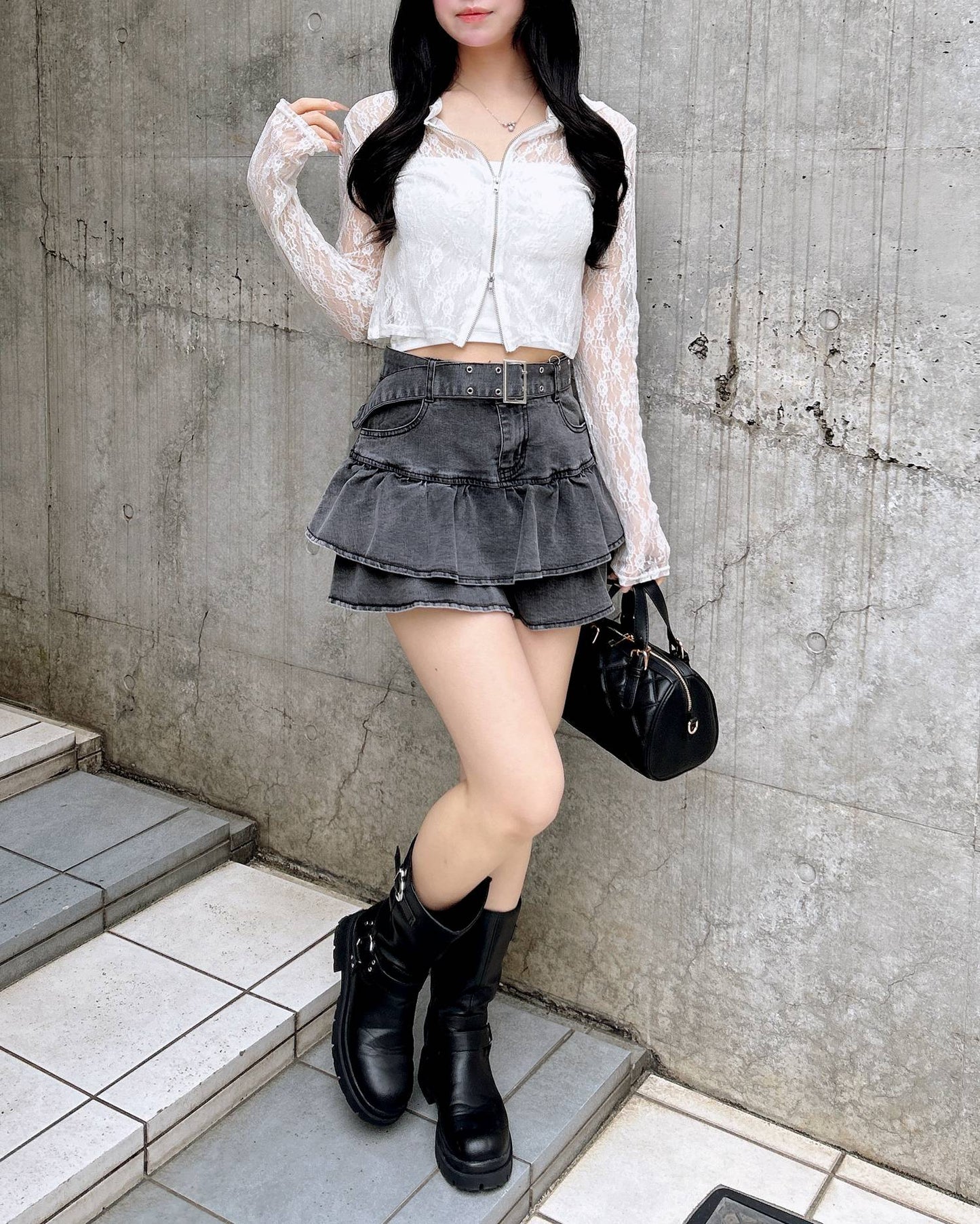 INGNI Denim frill miniskirt pants with belt