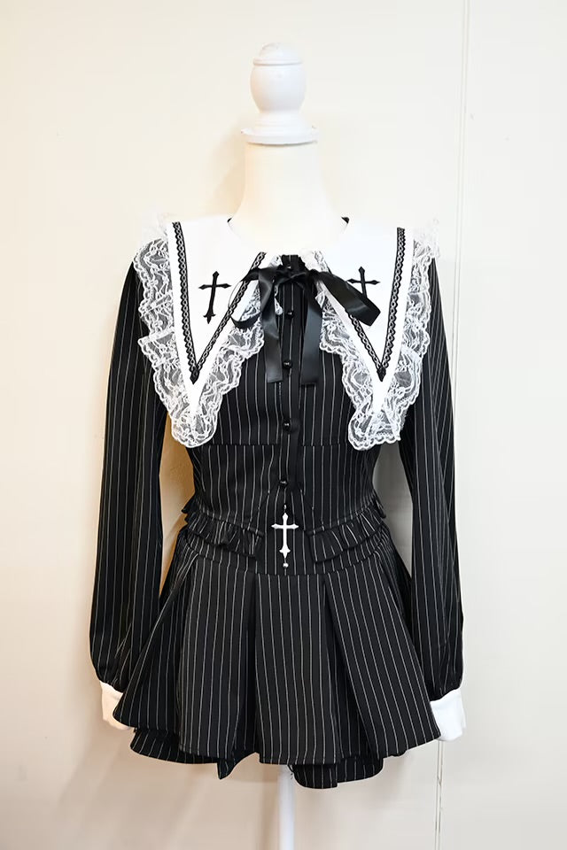 MA*RS Cross Embroidered Short-Length Set