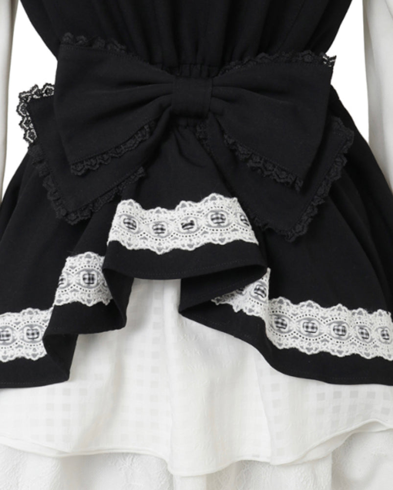 LizLisa Off-Shoulder Yoke Frill One-piece