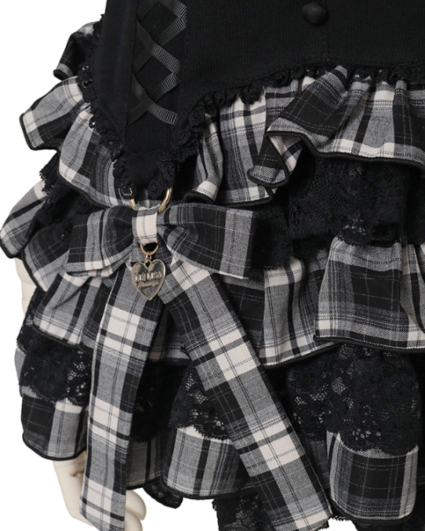 LizLisa Ruffle Ribbon Set-up